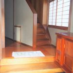 (玄関)