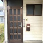 (玄関)