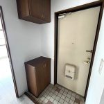 (玄関) (玄関)